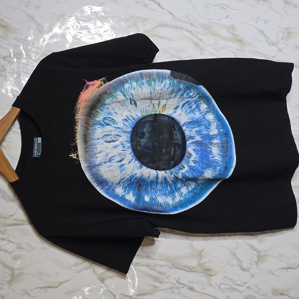 MENACE ALL SEEING EYE LENTICULAR PATCH T-SHIRT 20x27